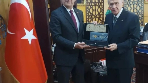 Tamer Karadağlı Devlet Bahçeli'yi ziyaret etti