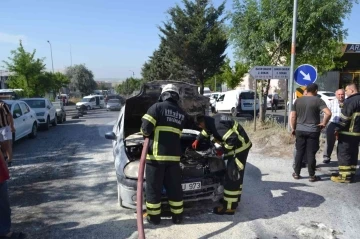 Tamire giderken alev aldı
