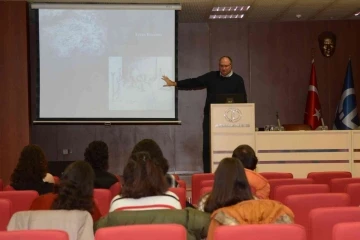 Tarih Kulübü’nden &quot;Frig Başkentine Yolculuk” semineri
