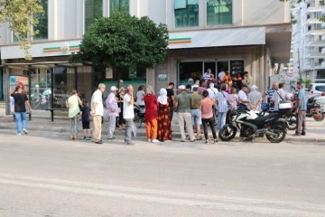 Tarım Kredi Kooperatif Marketlerinde indirimli ürünlere yoğun ilgi