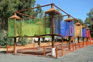 Tarsus Gençlik Kampı çocuk oyun alanı tamamen yenilendi
