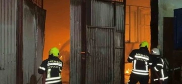 Tarsus'ta Galvaniz Kaplama Tesisinde Yangın Çıktı