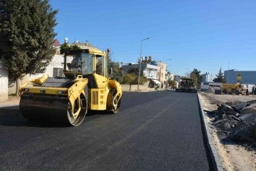 Tarsus’taki Toros Caddesi yenilendi
