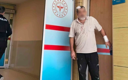 Tartışan çift birbirlerini tencere ve bıçakla yaraladı
