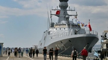 TCG Anadolu gemisine 19 Mayıs ilgisi