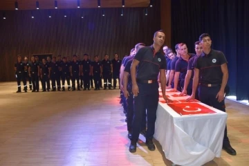 Tekirdağ’da 50 itfaiye eri Türk bayrağına el basarak yemin etti
