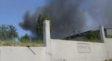 Tekirdağ’da fabrika yangını: Gökyüzü siyah örtü ile kaplandı
