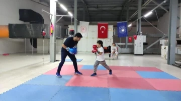 Tekirdağ’da yüzlerce öğrenci kış spor okulunda eğitim alıyor
