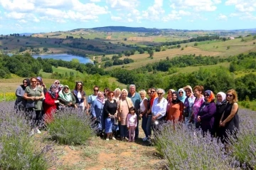 Tıbbi ve Aromatik Bitki Yetiştiriciliği Projesini yerinde incelediler
