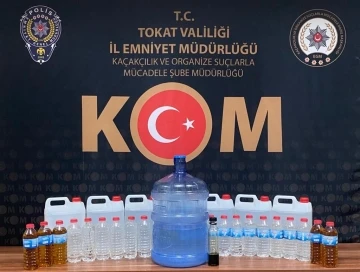 Tokat’ta 52 litre sahte içki ele geçirildi
