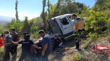 Tokat’ta işçileri taşıyan kamyonet uçuruma yuvarlandı: 1 ölü, 3 yaralı
