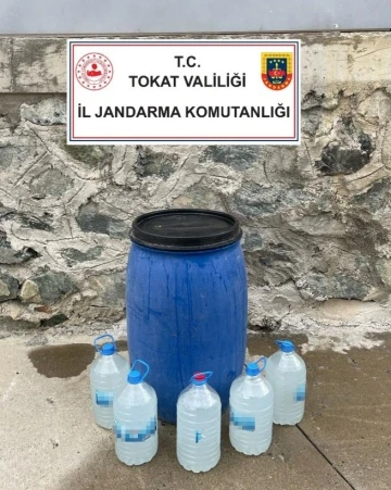 Tokat’ta sahte içki operasyonu: 2 gözaltı
