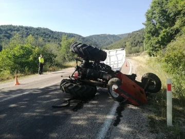 Tokat’ta traktör devrildi: 1 yaralı
