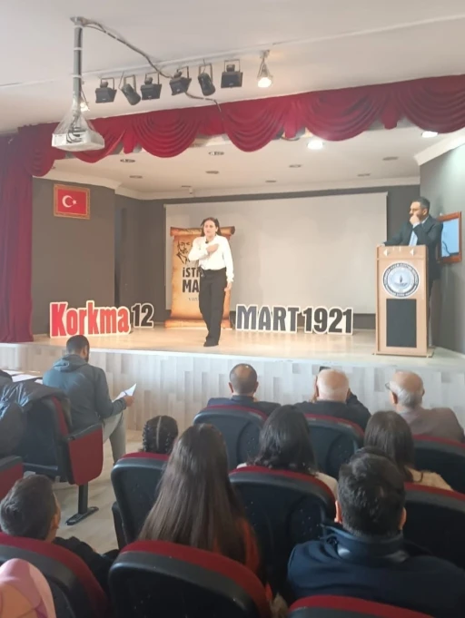 Tomarza’da en güzel İstiklal Marşı’nı okuyan Gülnur Kolsuz oldu
