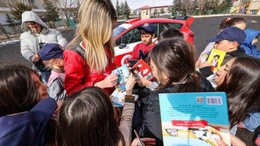 TOSFED'in hedefi; 'Velinin Karnesi Nasıl?' projesinde 30 şehre ulaşmak