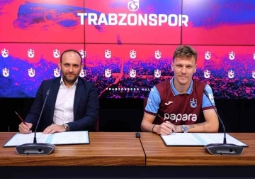 Trabzonspor, Serdar Saatçı için imza töreni düzenlendi
