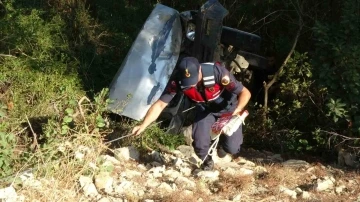 Trafik kazasında jandarmanın Kur’an-ı Kerim hassasiyeti
