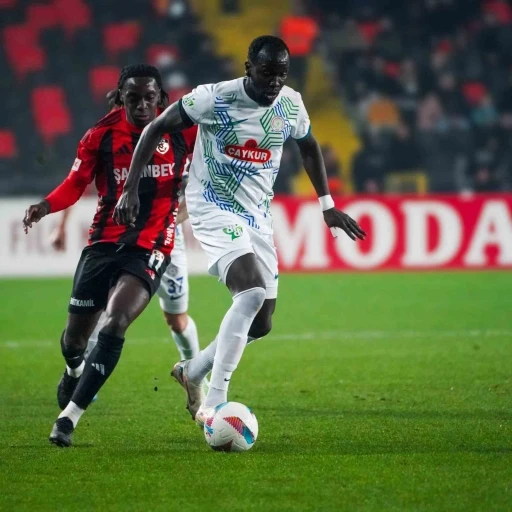 Trendyol Süper Lig: Gaziantep FK: 1 - Çaykur Rizespor: 0 (Maç sonucu)
