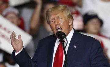 Trump, 6 Ocak Soruşturma Komitesi tarafından mahkeme celbiyle ifadeye çağrıldı
