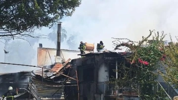 TSYD Adana Şubesi'nde yangın (2)