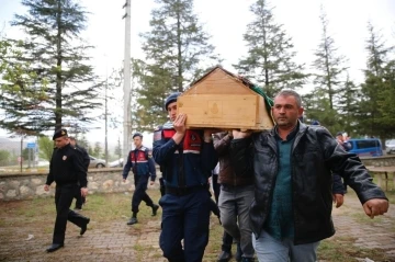 Tüm Türkiye onu “Üzümler olunca da gelin&quot; demesiyle tanımıştı
