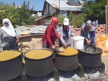 Tunceli’de  bulgur kazanları kaynamaya başladı
