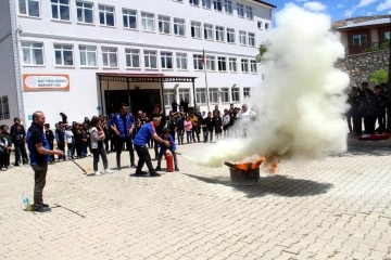 Tunceli’de deprem ve yangın tatbikatı gerçekleştirildi
