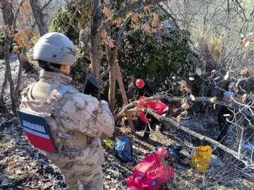 Tunceli’de izinsiz kazı yapan 3 kişi gözaltına alındı
