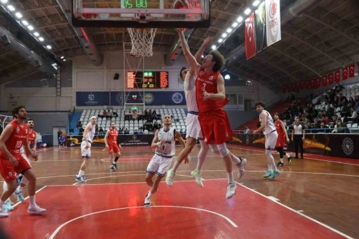 Türkiye Basketbol 2. Ligi: Kocaeli Büyükşehir Belediye Kağıtspor: 65 - Kahramanmaraş İstiklal: 67