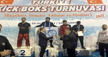 Türkiye Kick Boks Turnuvası’nda Yıldırım rüzgarı