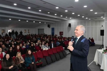 Türkiye’nin önde gelen isimleri gençlerle buluşuyor
