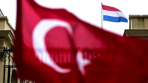 Türkiye ve Hollanda arasında imzalar atıldı! Sürpriz 'Osmanlı' detayı