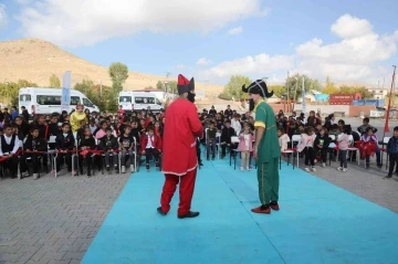 Tuşba Belediyesi’nden ‘29 Ekim Cumhuriyet Bayramı’ kutlama etkinliği
