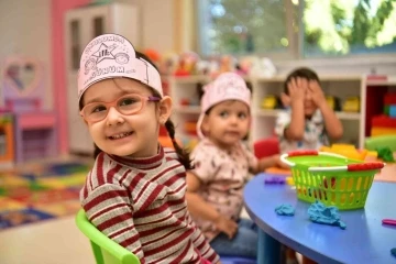 Tuzla Belediyesi Anne Çocuk Eğitim Merkezi’nde ilk ders zili çaldı
