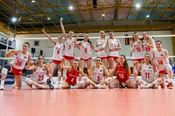 U18 Kadın Voleybol Milli Takımı, Litvanya’yı 3-1 mağlup etti
