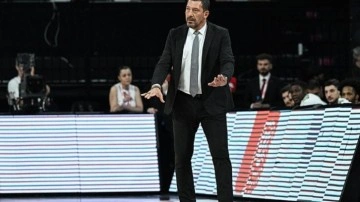 Ufuk Sarıca'dan Anadolu Efes maçı öncesi "hakem" uyarısı