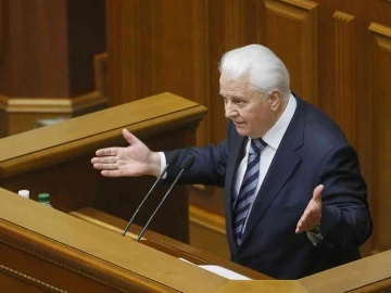 Ukrayna’nın ilk Devlet Başkanı Kravçuk 88 yaşında hayatını kaybetti
