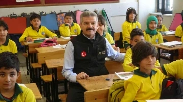 Uşak’ta gerçeği aratmayan yangın tatbikatı
