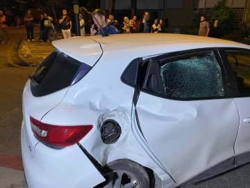 Üsküdar’da iki otomobil çarpıştı: 3 yaralı
