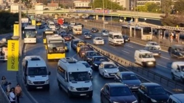 Uyum haftası başladı, İstanbul'da trafik yoğunluğu oluştu!