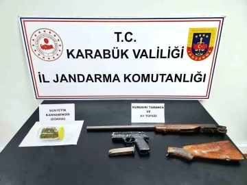 Uyuşturucu operasyonunda 2 kişi yakalandı
