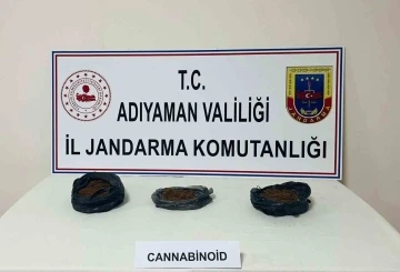 Uyuşturucu operasyonunda 3 şahıs gözaltına alındı
