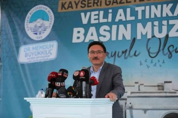 Vali Çiçek’ten Başkan Büyükkılıç’a ’vefa’ teşekkürü
