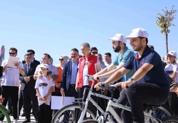 Vali Tuncay Akkoyun, Avrupa Spor Haftası kutlama programına katıldı
