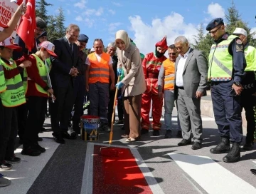 Vali Yiğitbaşı yaya önceliğine dikkat çekti
