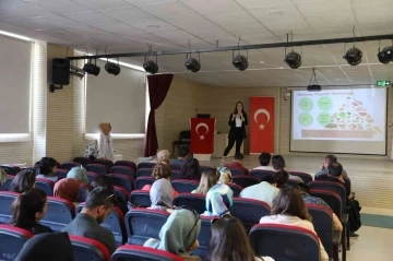 Van Büyükşehir Belediyesinin ‘Diyabet’ konulu seminerleri devam ediyor
