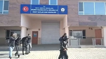 Van’da 2 organizatör tutuklandı
