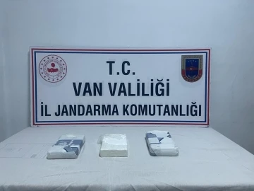 Van’da 3 kilo 172 gram kokain ele geçirildi
