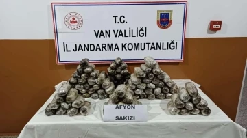 Van’da 47 kilo Afyon Sakızı ele geçirildi
