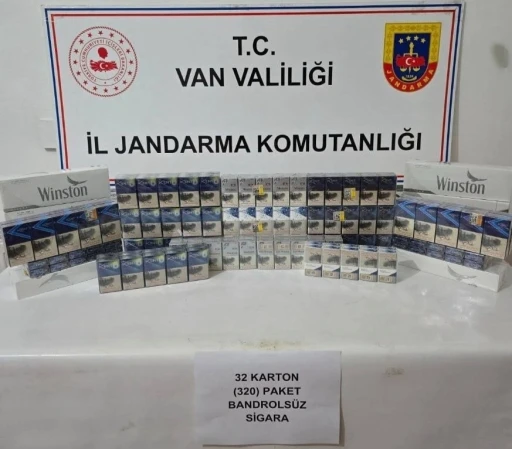 Van’da 860 paket kaçak sigara ele geçirildi
